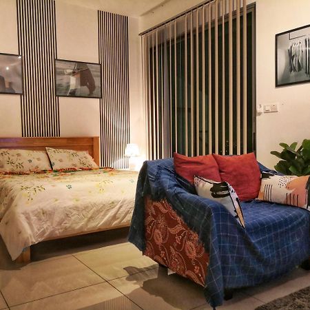 Colour-Theme Designed, Private Studio Home, Cybersquare 27B Cyberjaya, Flexihome-My Exterior photo