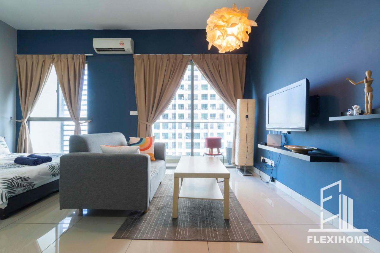 Colour-Theme Designed, Private Studio Home, Cybersquare 27B Cyberjaya, Flexihome-My Exterior photo