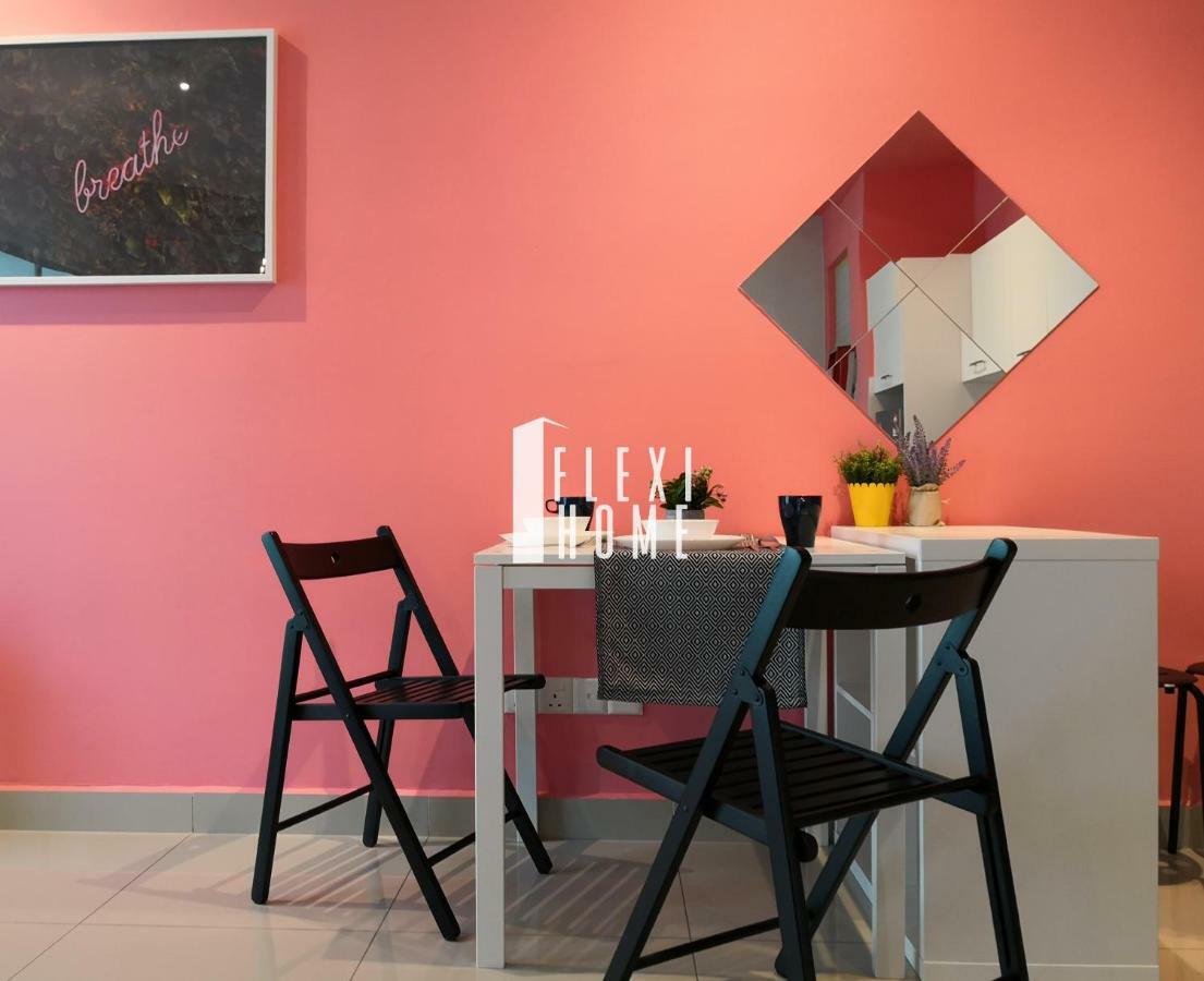 Colour-Theme Designed, Private Studio Home, Cybersquare 27B Cyberjaya, Flexihome-My Exterior photo