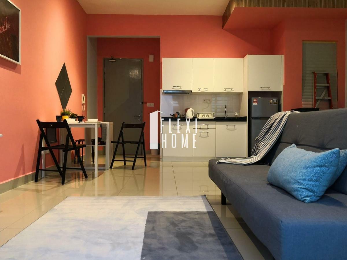 Colour-Theme Designed, Private Studio Home, Cybersquare 27B Cyberjaya, Flexihome-My Exterior photo