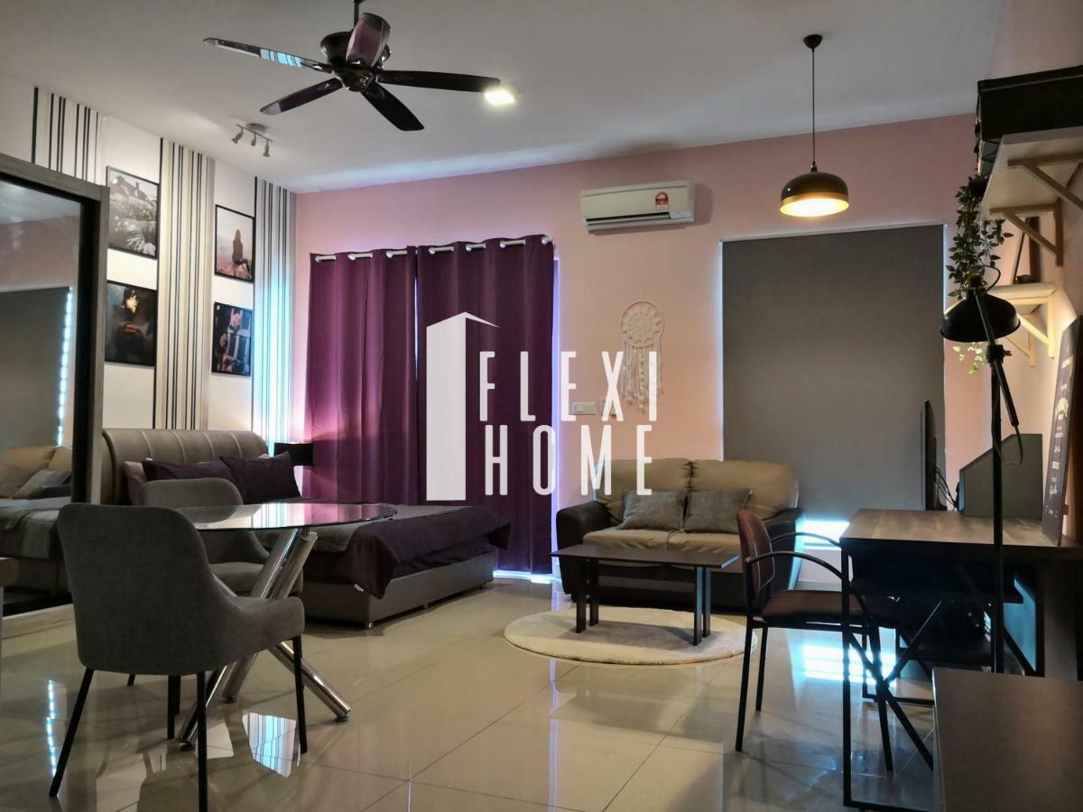 Colour-Theme Designed, Private Studio Home, Cybersquare 27B Cyberjaya, Flexihome-My Exterior photo